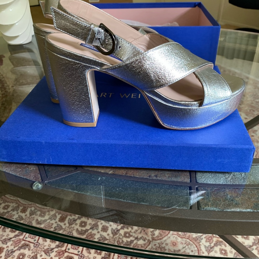 Stuart Weitzman Beautiful Silver Lame Size8 - image 2